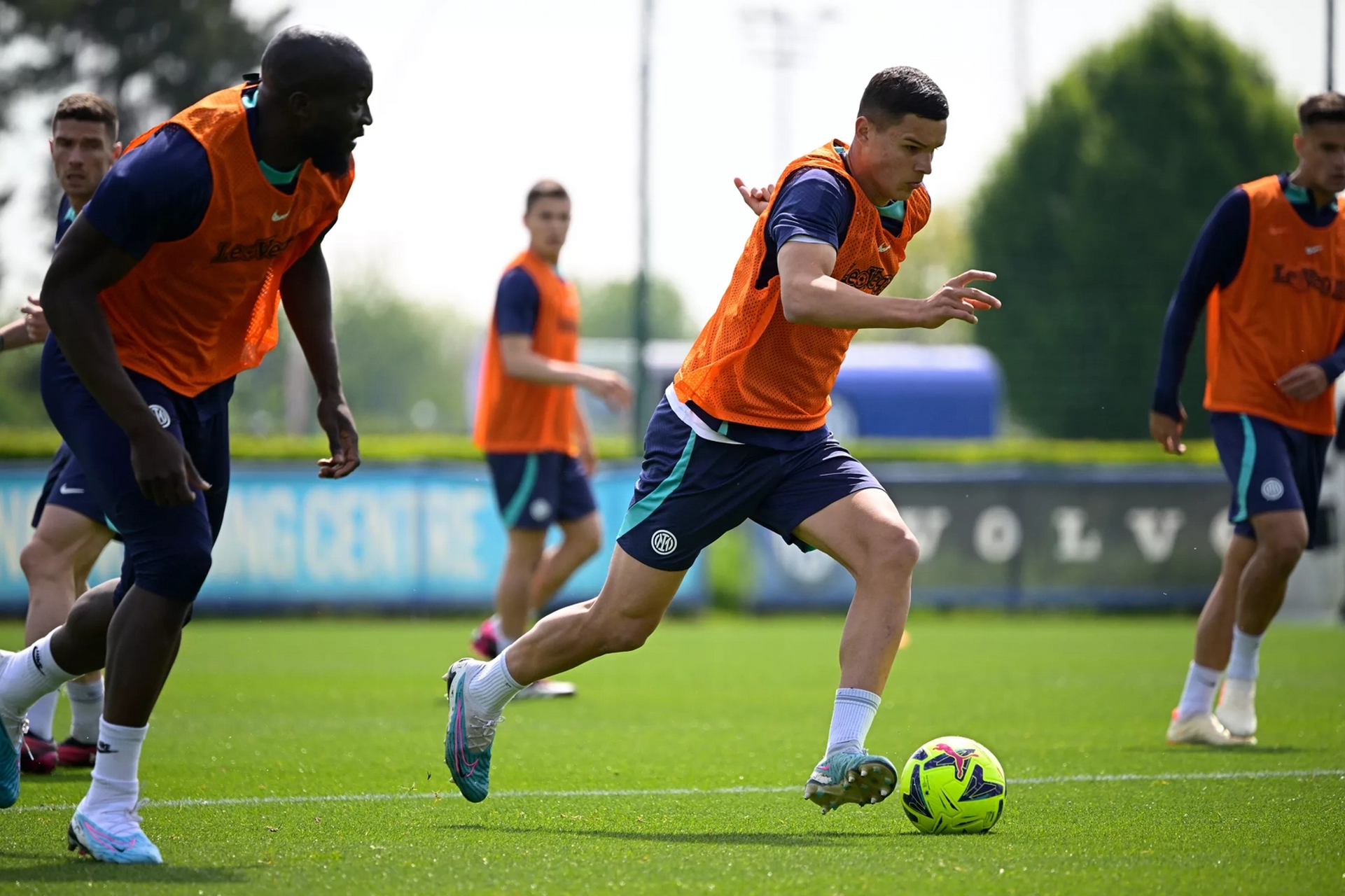 包含今晨洛杉矶快船备战意大利杯，止住颓势细节曝光，底气十足，高层口径保持一致的词条-3377网站